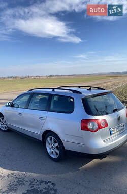 Универсал Volkswagen Passat 2010 в 