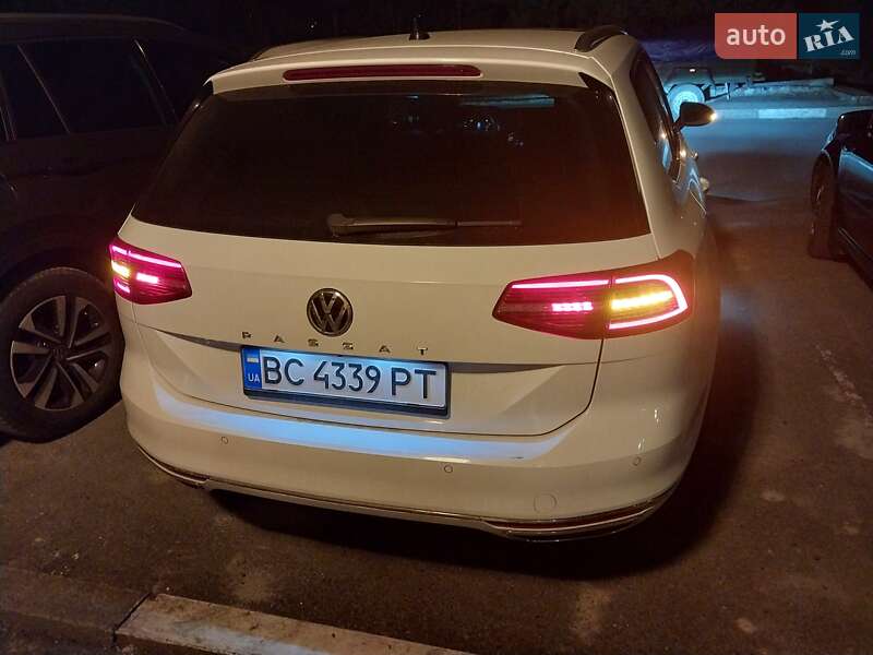Универсал Volkswagen Passat 2018 в Трускавце