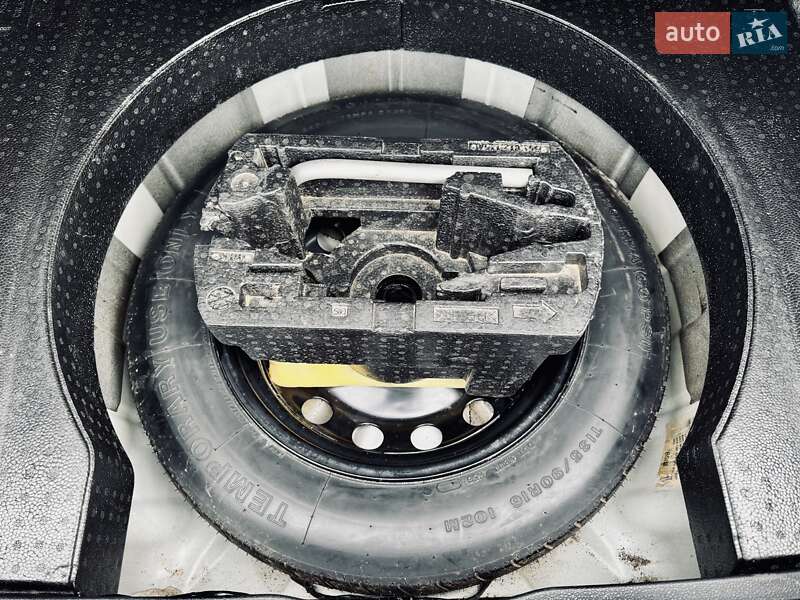 Седан Volkswagen Passat 2016 в Одессе