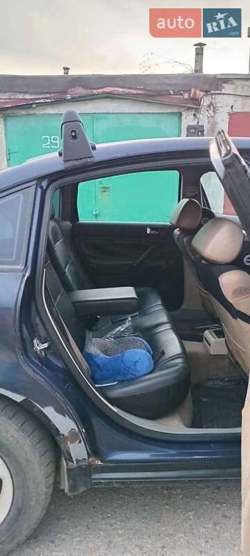 Седан Volkswagen Passat 1997 в Николаеве