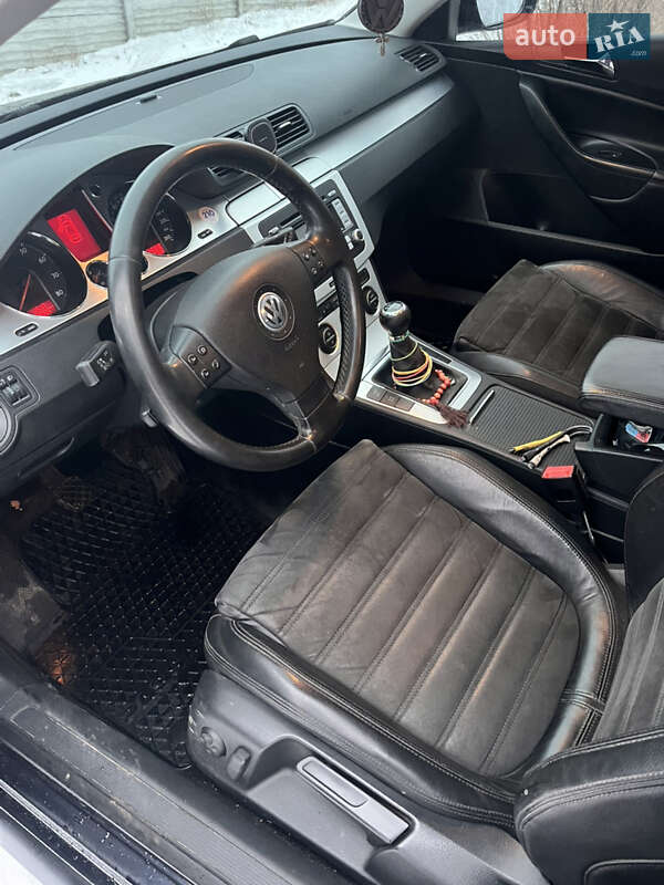 Универсал Volkswagen Passat 2008 в Харькове