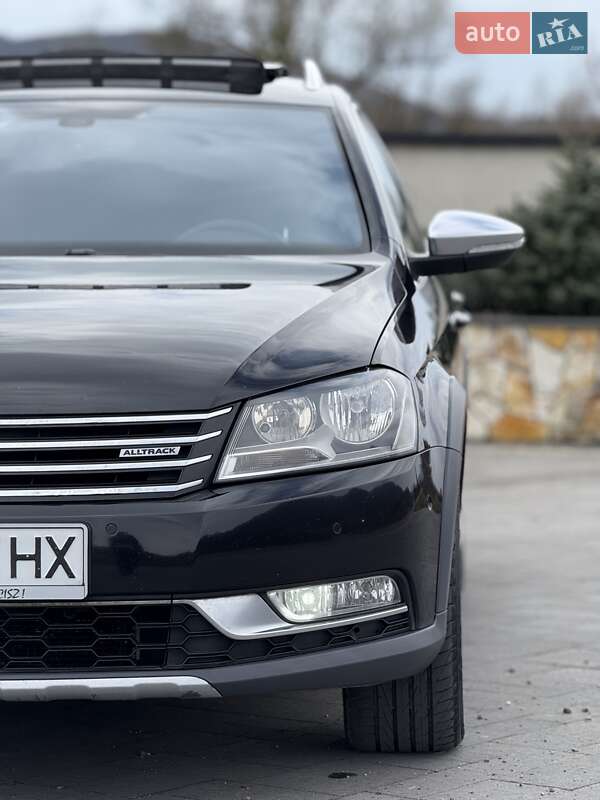 Универсал Volkswagen Passat 2012 в Хусте