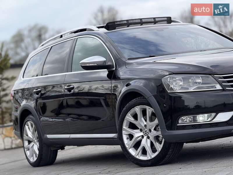 Универсал Volkswagen Passat 2012 в Хусте
