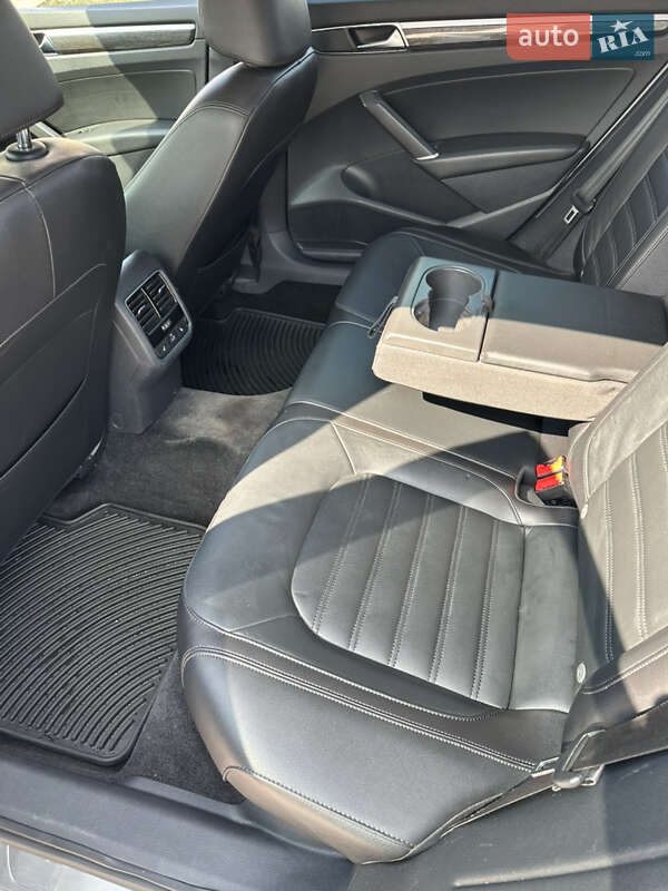 Седан Volkswagen Passat 2017 в Трускавце