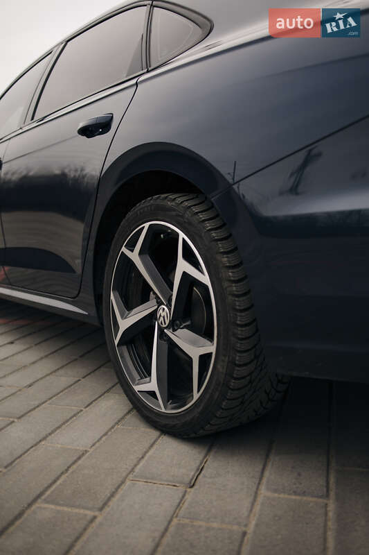 Седан Volkswagen Passat 2020 в Первомайске