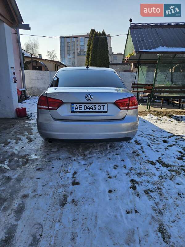 Седан Volkswagen Passat 2013 в Новомосковске фото 2 Седан Volkswagen Passat 2013 в Новомосковске