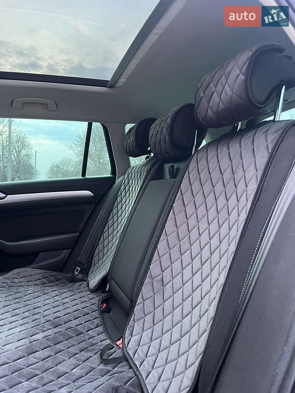 Универсал Volkswagen Passat 2015 в Хмельницком