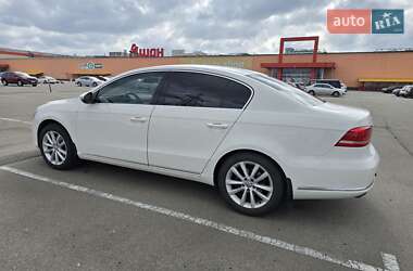 Седан Volkswagen Passat 2014 в 