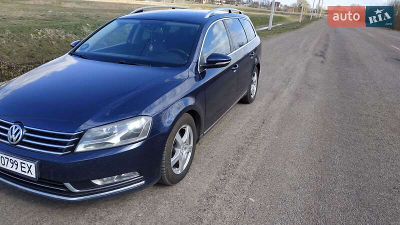 Универсал Volkswagen Passat 2011 в Овруче