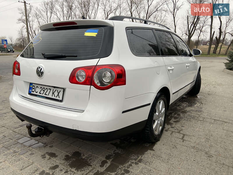 Универсал Volkswagen Passat 2008 в Самборе