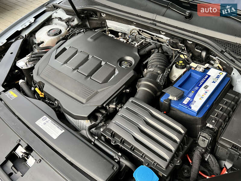 Універсал Volkswagen Passat 2019 в Києві фото 96 Універсал Volkswagen Passat 2019 в Києві