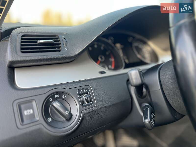 Універсал Volkswagen Passat 2009 в Білій Церкві