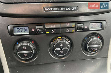 Седан Volkswagen Passat 2005 в 