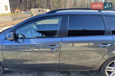 Универсал Volkswagen Passat 2013 в 