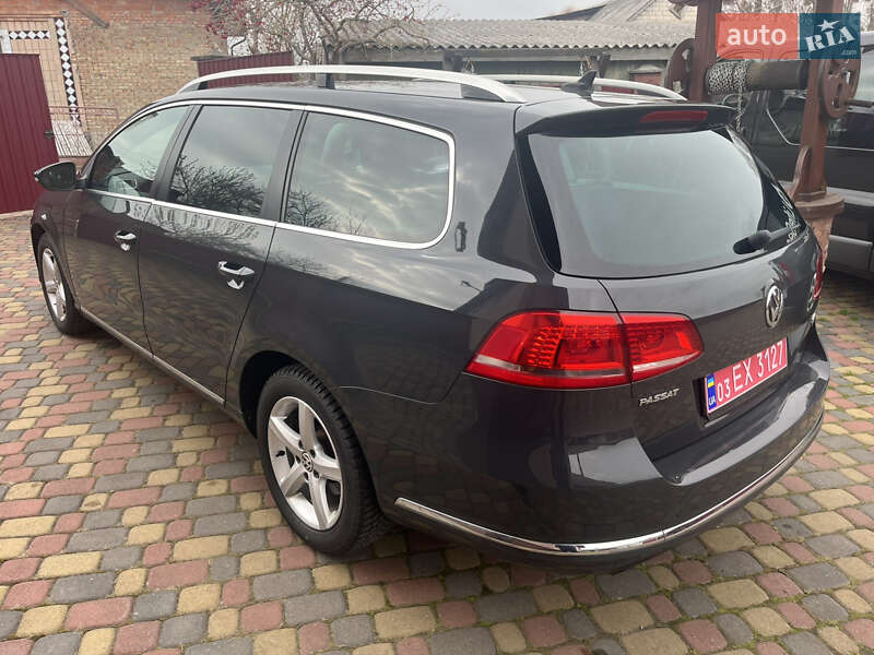Универсал Volkswagen Passat 2014 в Ровно