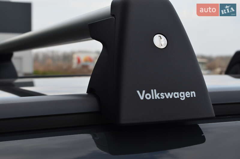 Універсал Volkswagen Passat 2020 в Львові