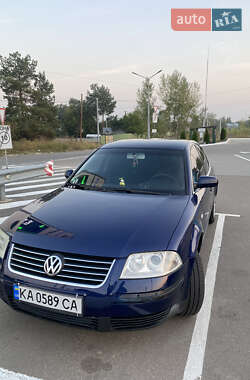 Седан Volkswagen Passat 2003 в 