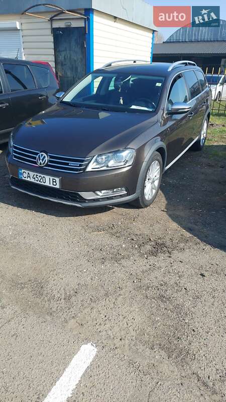 Универсал Volkswagen Passat 2013 в Черкассах