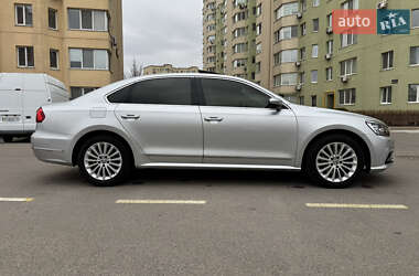 Седан Volkswagen Passat 2016 в 