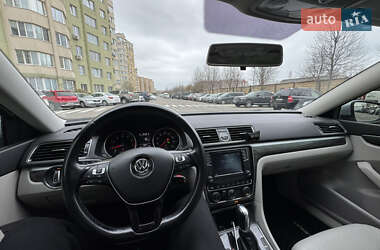 Седан Volkswagen Passat 2016 в 