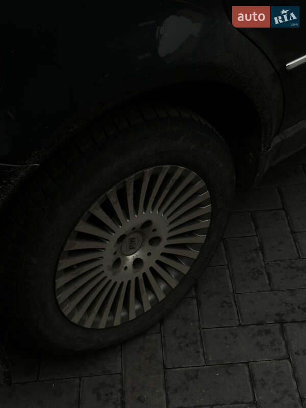 Седан Volkswagen Passat 2005 в Кропивницком фото 4 Седан Volkswagen Passat 2005 в Кропивницком