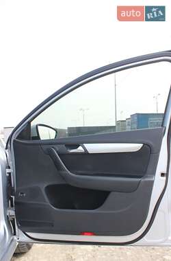 Универсал Volkswagen Passat 2012 в 