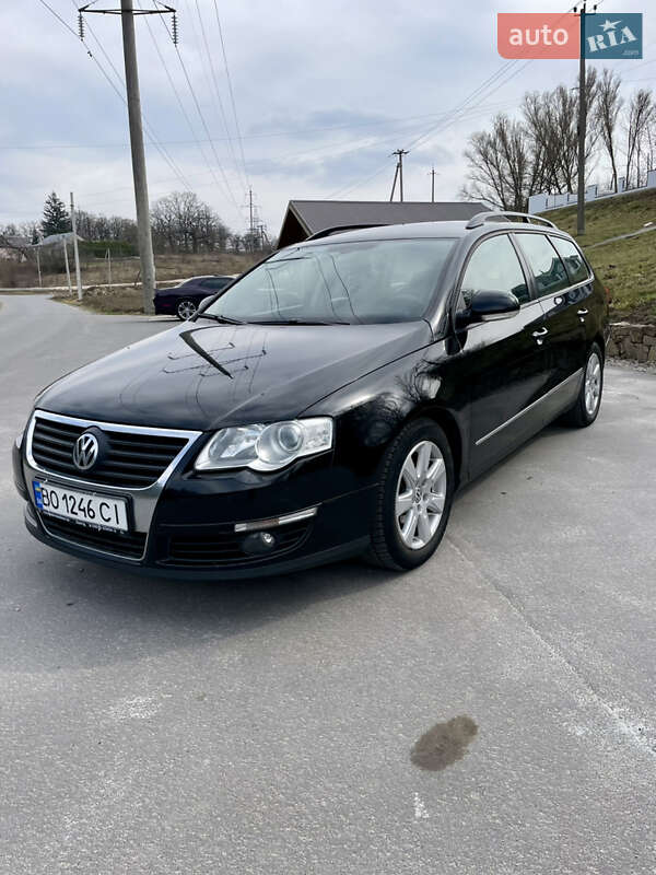 Универсал Volkswagen Passat 2009 в Тернополе