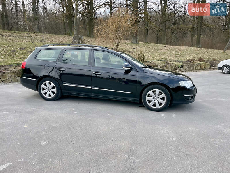 Универсал Volkswagen Passat 2009 в Тернополе