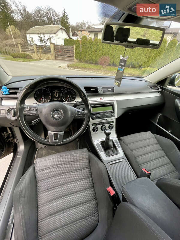 Универсал Volkswagen Passat 2009 в Тернополе