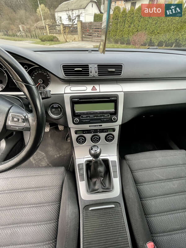 Универсал Volkswagen Passat 2009 в Тернополе
