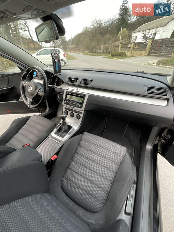 Универсал Volkswagen Passat 2009 в Тернополе