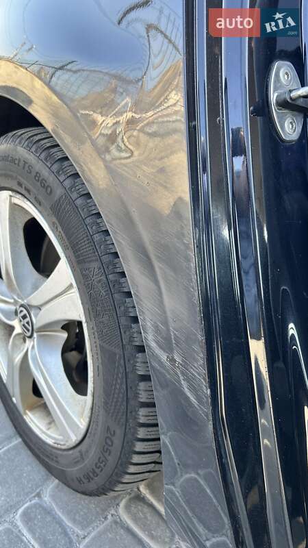 Универсал Volkswagen Passat 2013 в Киеве