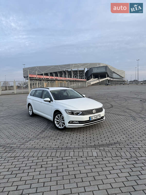 Универсал Volkswagen Passat 2018 в Львове