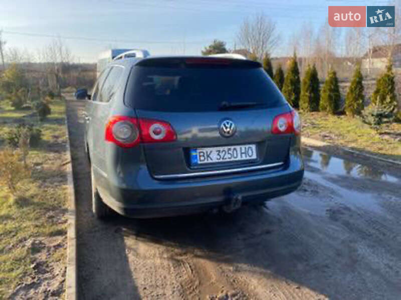Универсал Volkswagen Passat 2009 в Костополе