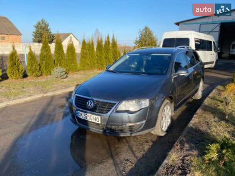 Универсал Volkswagen Passat 2009 в Костополе
