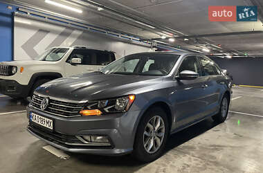 Седан Volkswagen Passat 2018 в 