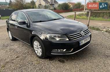 Седан Volkswagen Passat 2011 в 