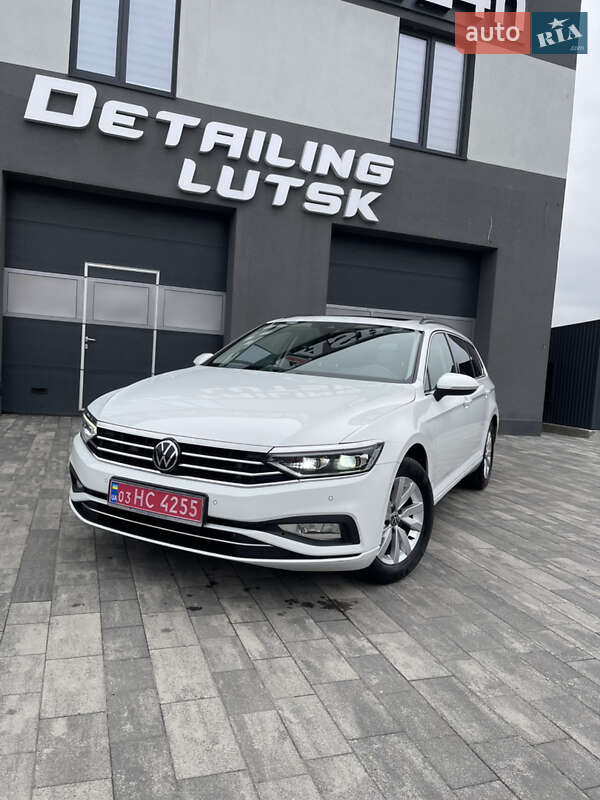 Универсал Volkswagen Passat 2021 в 