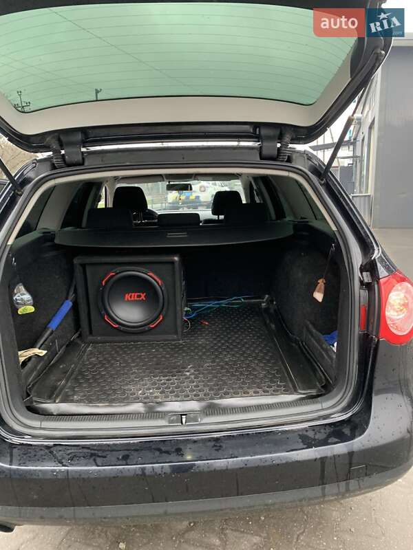 Универсал Volkswagen Passat 2009 в Красилове