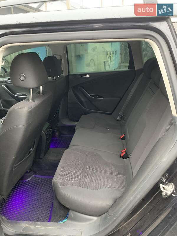 Универсал Volkswagen Passat 2009 в Красилове