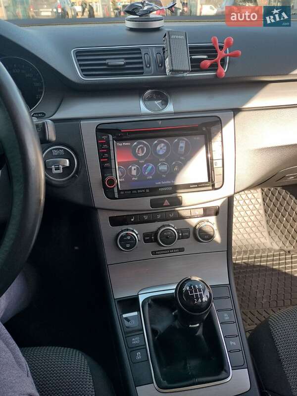 Универсал Volkswagen Passat 2013 в Николаеве