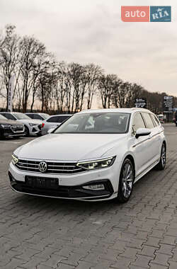 Универсал Volkswagen Passat 2020 в 