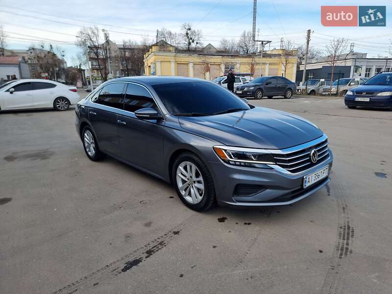 Седан Volkswagen Passat 2020 в Харькове