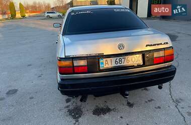 Седан Volkswagen Passat 1990 в 