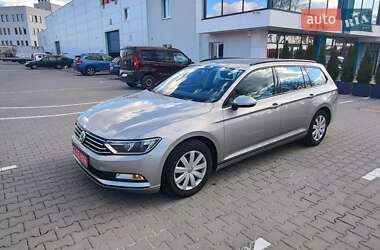 Универсал Volkswagen Passat 2015 в 