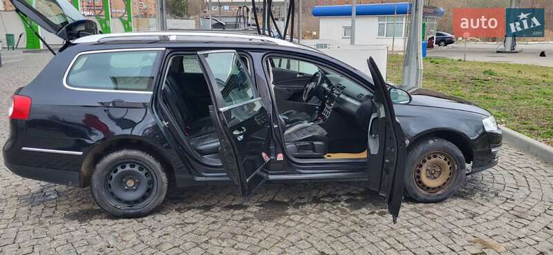 Универсал Volkswagen Passat 2006 в Хмельницком