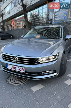 Универсал Volkswagen Passat 2018 в 