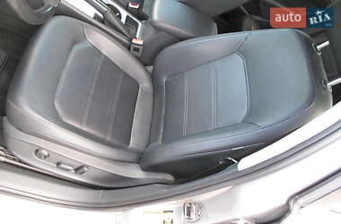 Седан Volkswagen Passat 2012 в 