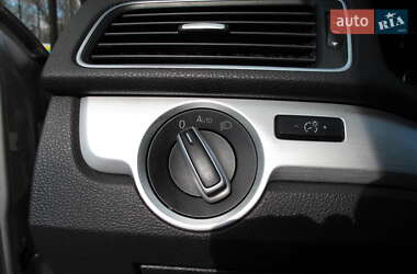 Седан Volkswagen Passat 2012 в 