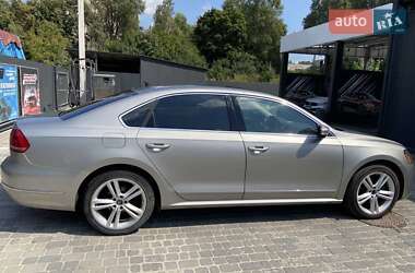 Седан Volkswagen Passat 2013 в 